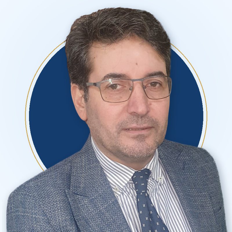 مؤسس الشركة، فني العيون الصناعية التعويضية